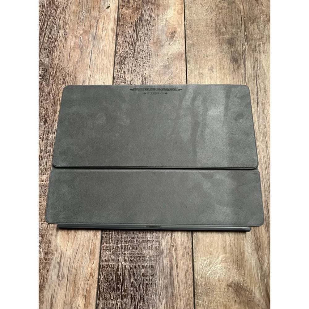 NEW Apple iPad Pro Smart Keyboard One Size Gray